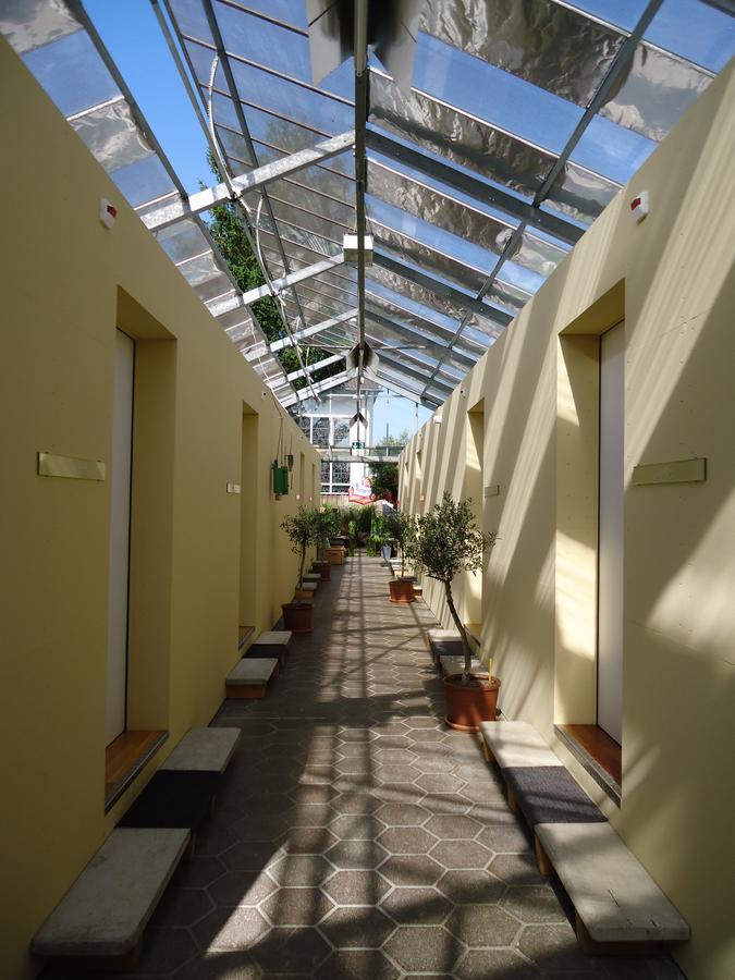 Hotel Alte Gaertnerei Harkingen Bagian luar foto